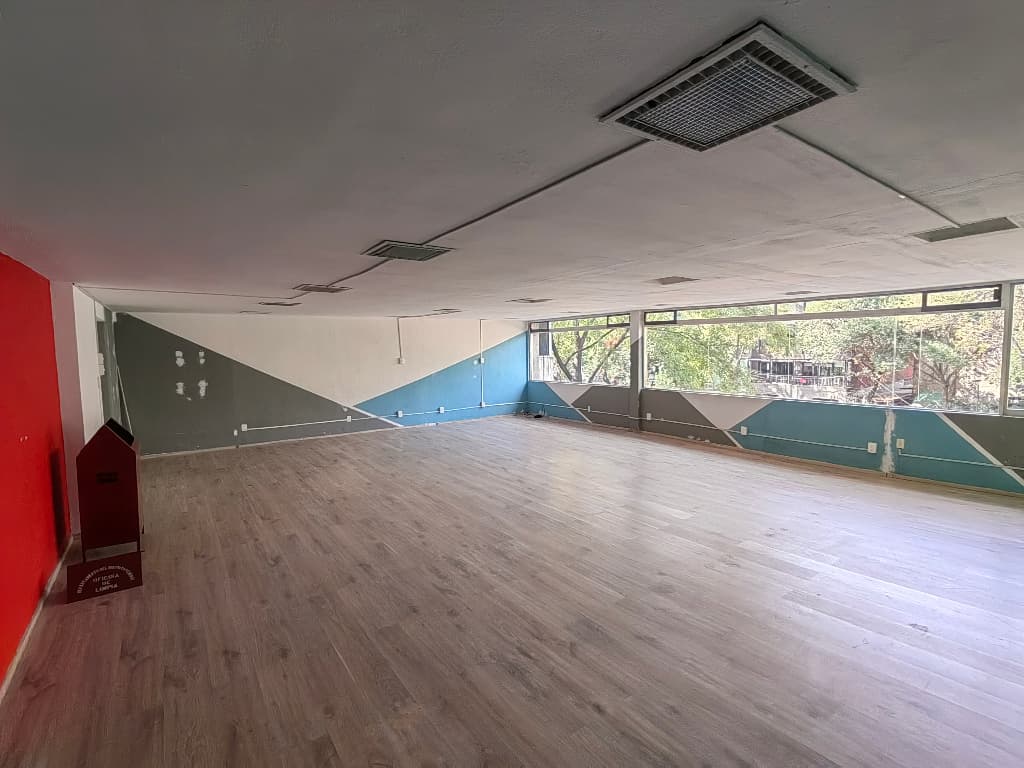 Warehouse 90 m² 81f3d816-6ca1-41aa-81c2-385e52bb4a51