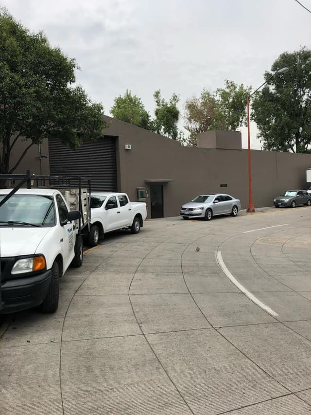 Bodega Industrial 1,000 m² 5e3a1c87-75e4-4423-accb-bb1e8075dc60