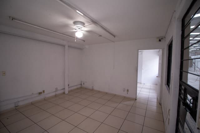 Bodega Industrial 1,920 m² 743de8dc-4460-45bc-b98f-2b1909bbfe3d