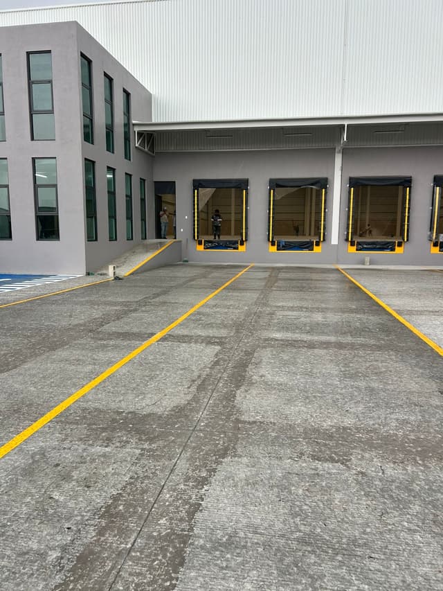 Mini-Bodega 50 m² ba34d99e-0e90-4d2e-bed1-c4f8c1d02104