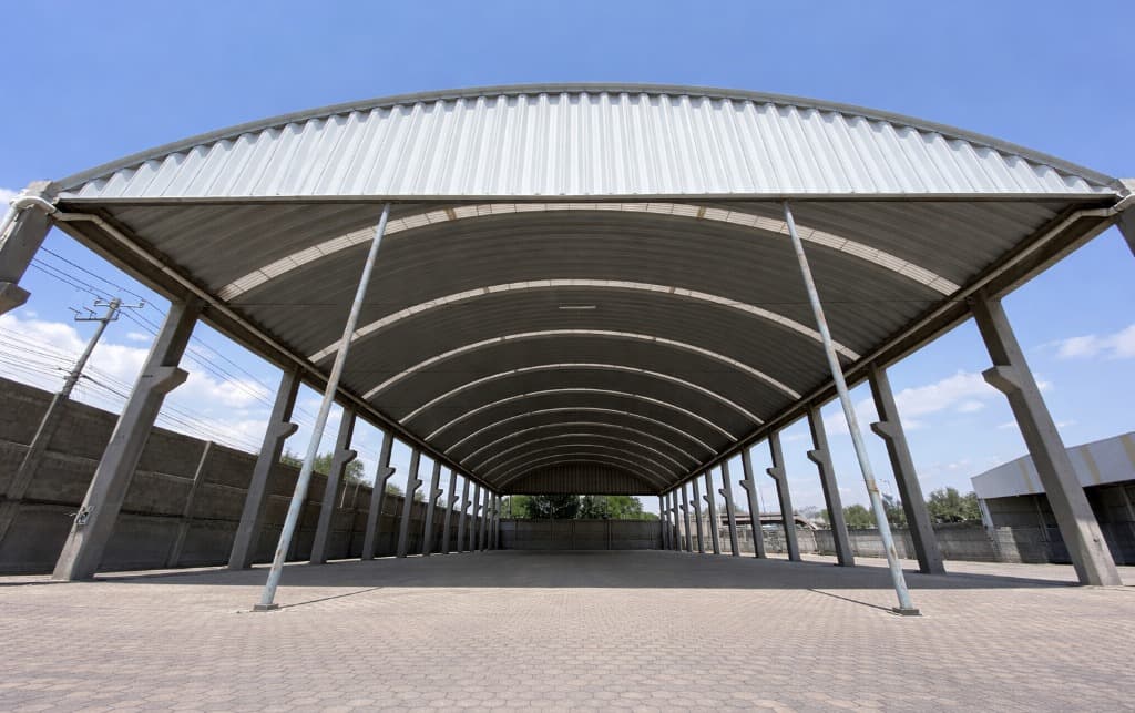 Industrial Unit 1,861 m² dfec4f54-2eca-403f-bdc8-4a225181e8b7