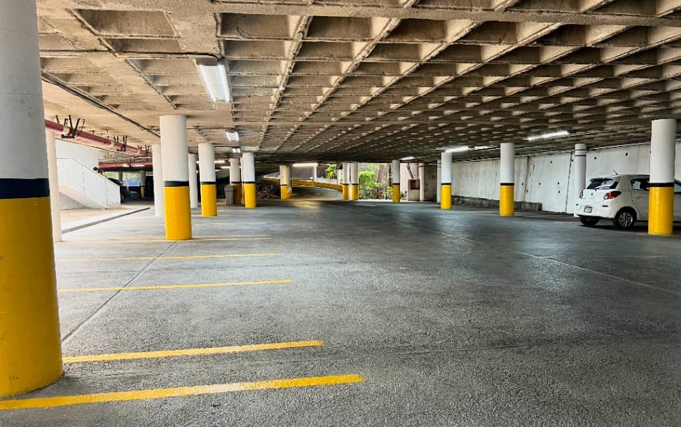 Estacionamiento 13 m² 1d396c4f-1dea-4db3-9352-269d23ccfbce