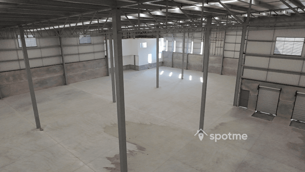 Bodega Industrial 2,048 m² c9a6360a-4d05-4ccd-83ca-a5a2cf0211da