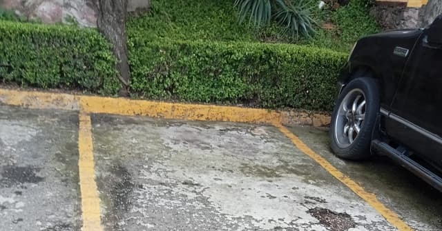 Estacionamiento 7 m² 04020f26-ae83-4fd9-82f5-cb006b64a233