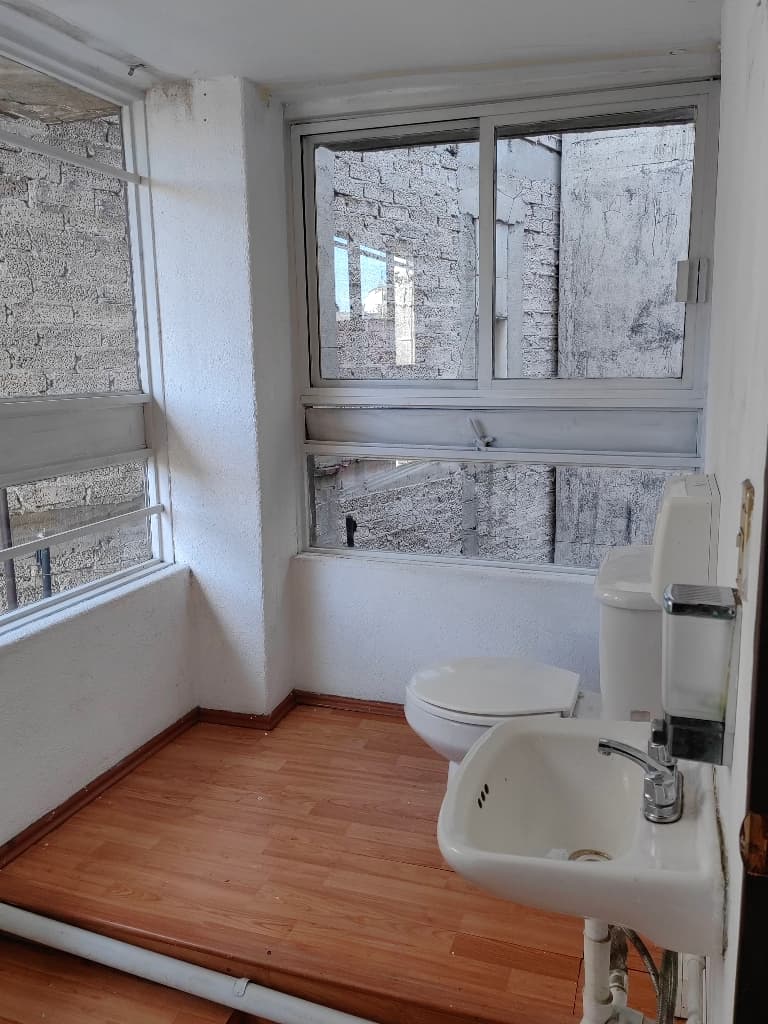 Bodega 48 m² a4010996-d805-44c4-9e31-3ed995001fe8