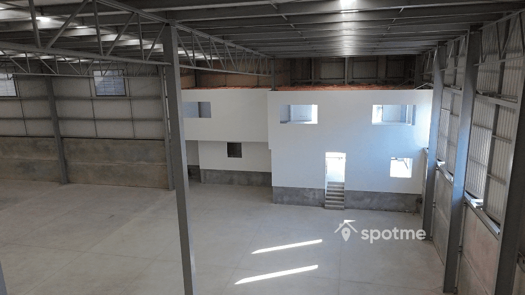 Bodega Industrial 2,048 m² c9a6360a-4d05-4ccd-83ca-a5a2cf0211da