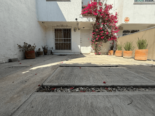 Estacionamiento 13 m² e08fa37f-ec6f-4ba7-b958-d6ede1b3049f