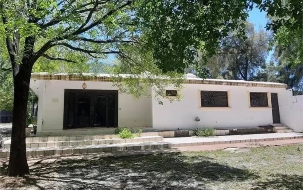 Commercial Warehouse 50 m² 93f36f97-2be4-4673-a314-6718752112cc