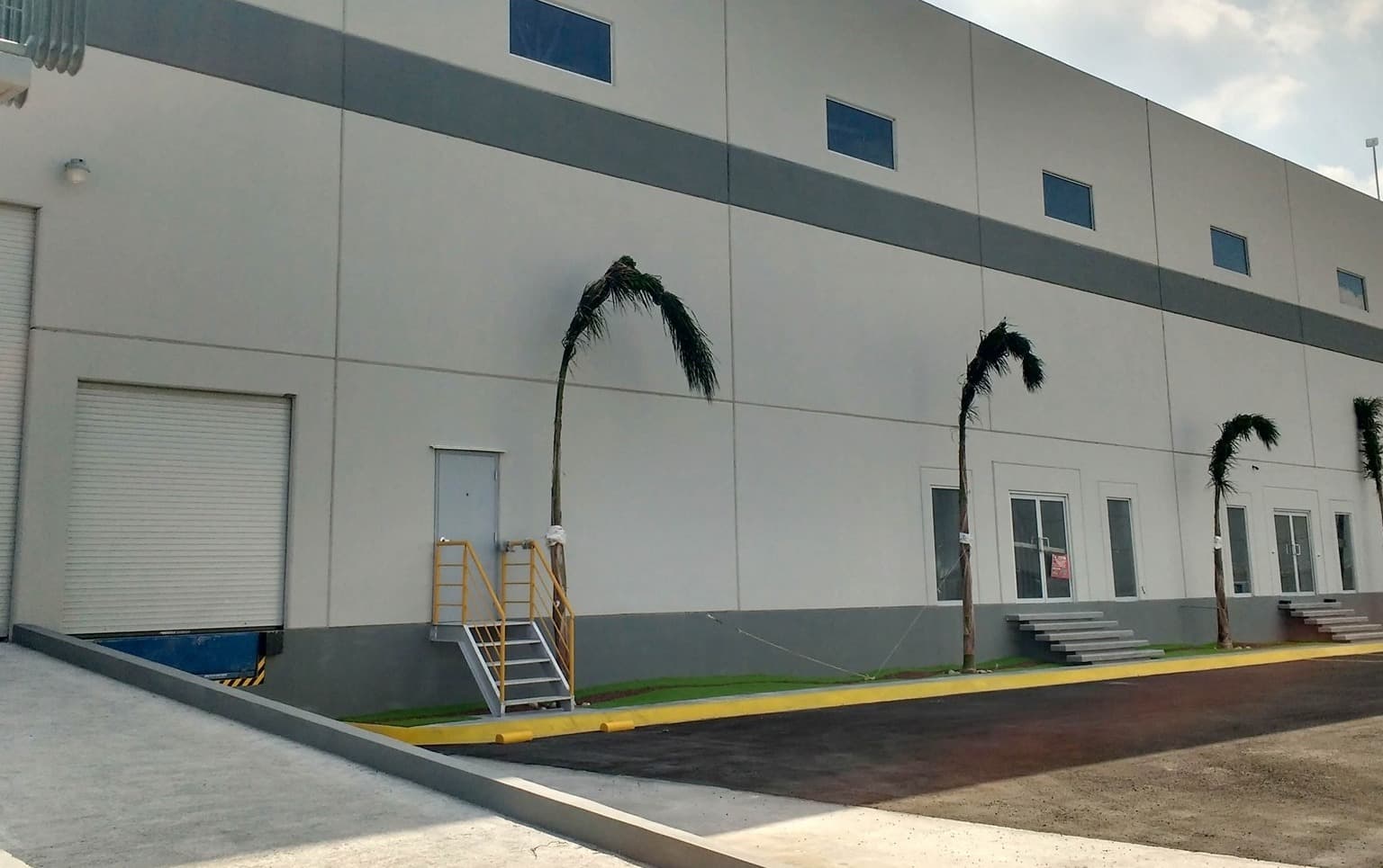 Industrial Warehouse 1,474 – 2,552 m² 37273f7f-bfd1-4991-86ae-299f172848b8