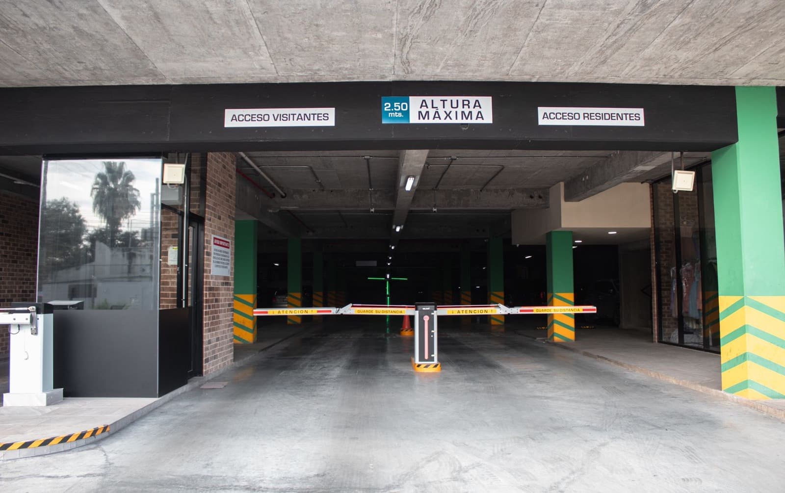 Parking 12 m² 30eede37-c0dc-45df-afec-663e55c6d734