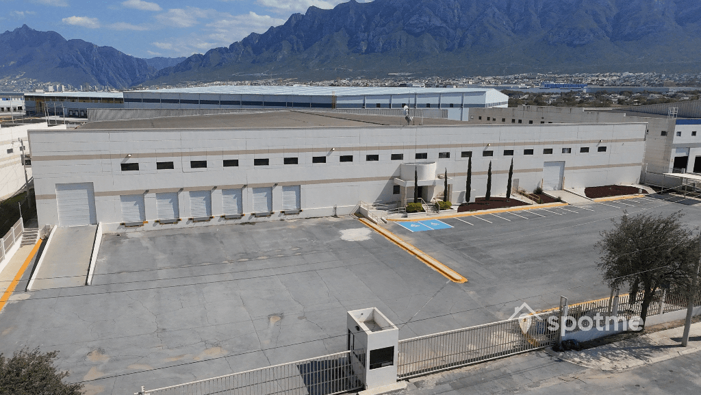 Industrial Unit 5,069 m² 4a33b358-7812-4ec1-bea0-77072a18e47e