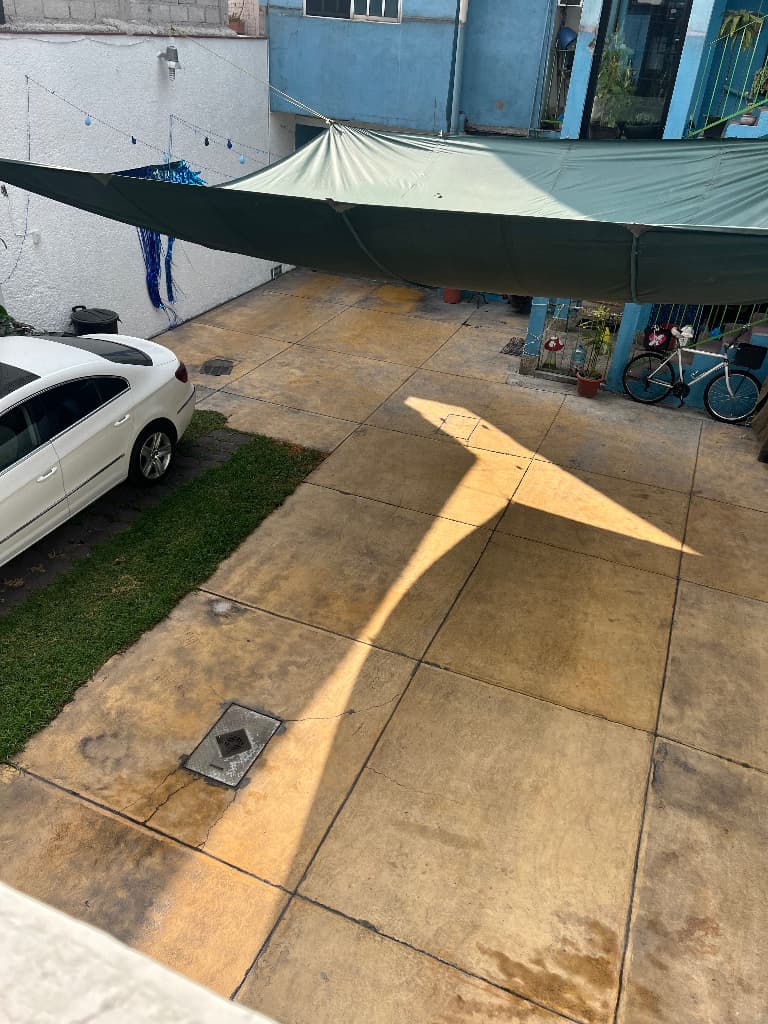 Fotografía real de un Parking que puedes rentar con SpotMe) de forma rápida y segura, ubicado en Peñón de los Baños, CDMX. - Foto 2