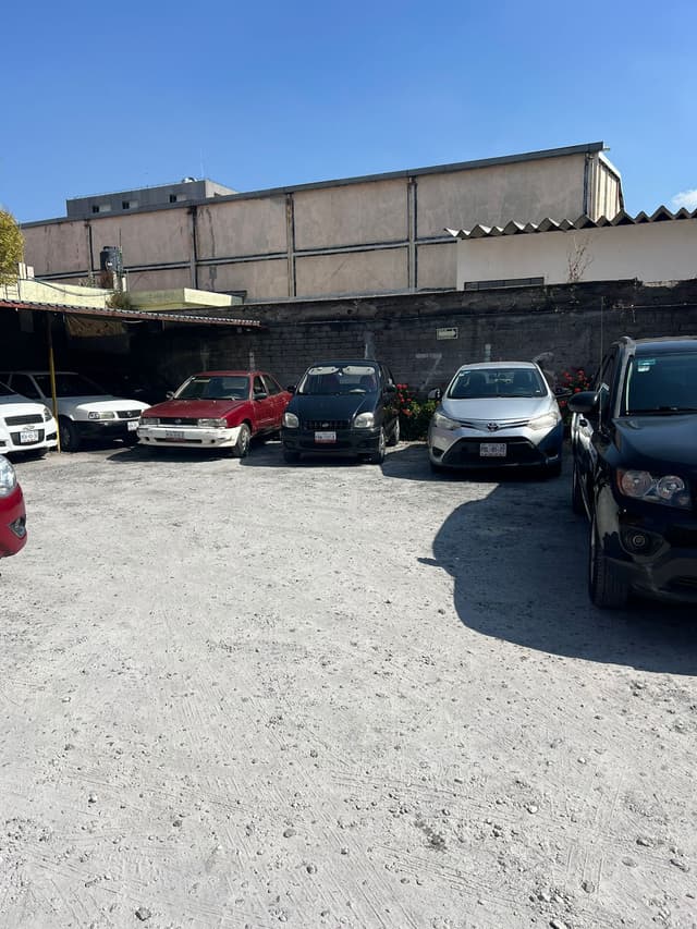 Estacionamiento 5 m² f3c4118c-a4a8-4cc1-86a9-b8fb70ad8705