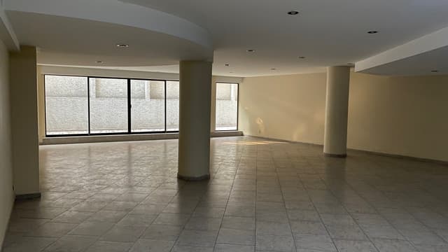 Bodega 200 m² e6d29a69-f437-44a9-a643-2226d1c4316e