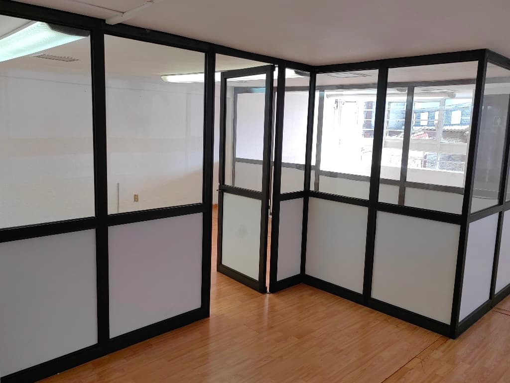 Bodega 48 m² a4010996-d805-44c4-9e31-3ed995001fe8