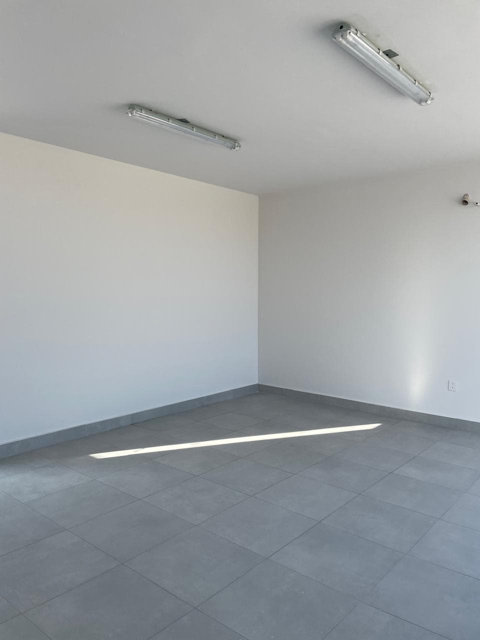 Mini-Bodega 50 m² ba34d99e-0e90-4d2e-bed1-c4f8c1d02104