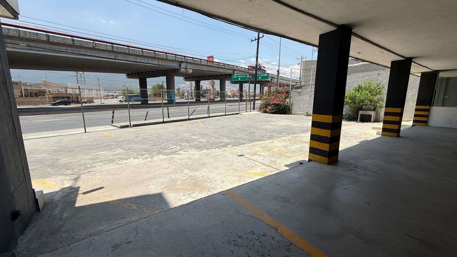 Estacionamiento 13 m² 9675cf21-a507-4144-a0b3-e715e3f59ab3