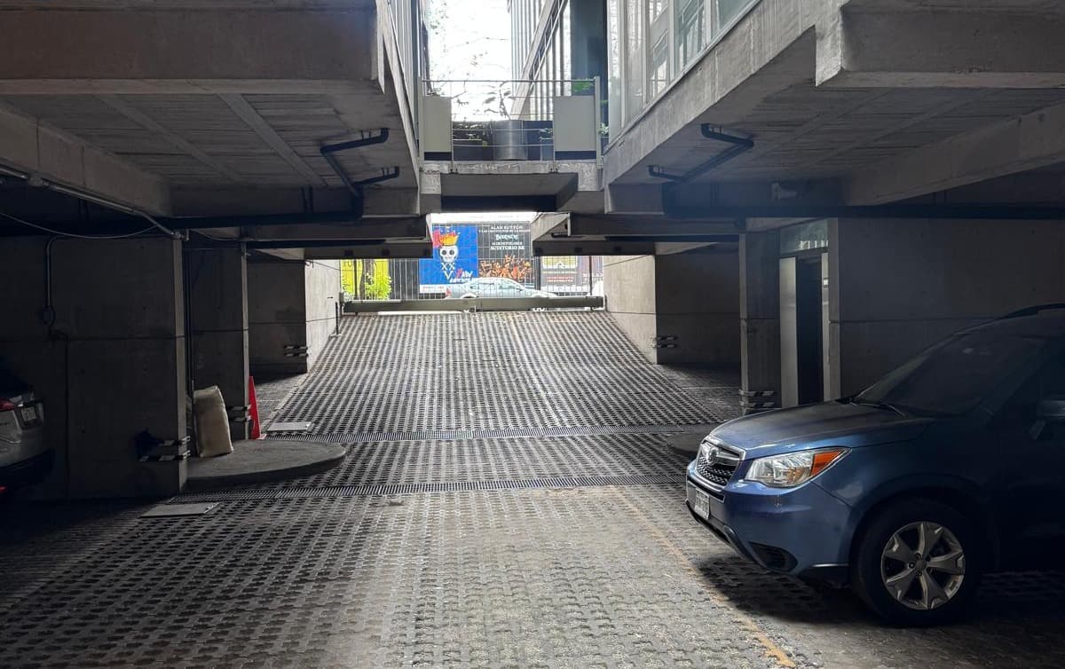 Estacionamiento 15 m² b33ec81b-e261-4ef3-938f-6a836d5e4fba