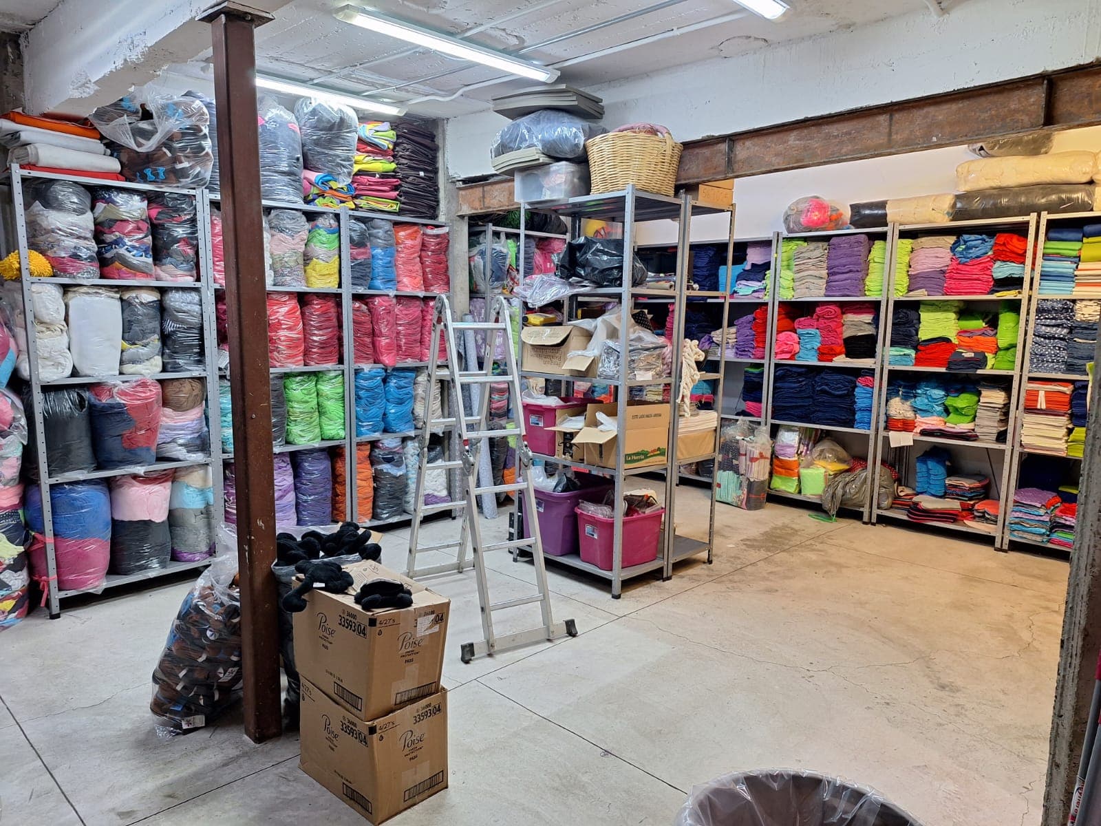 Commercial Warehouse 25 m² b9b432ad-e7bc-495c-afa3-561259e4a44b