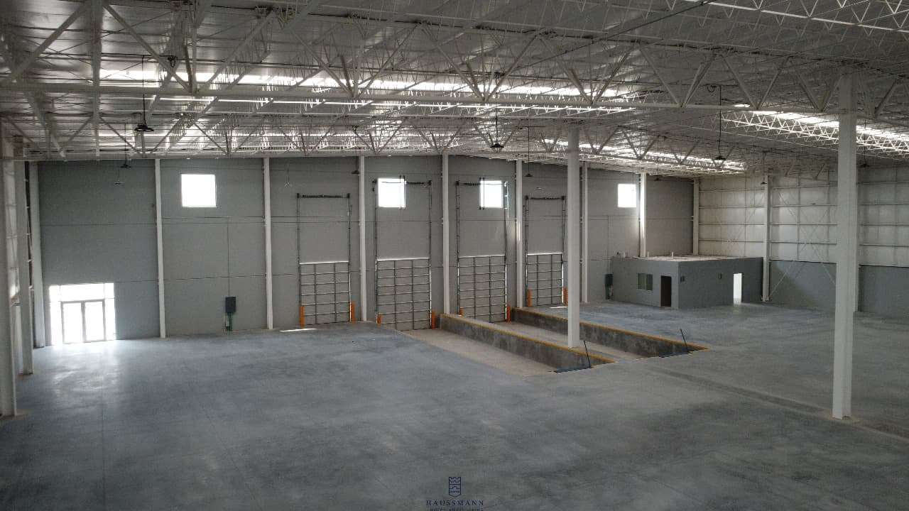 Fotografía real de un Bodega Industrial que puedes rentar con SpotMe) de forma rápida y segura, ubicado en García, Nuevo León. - Foto 2