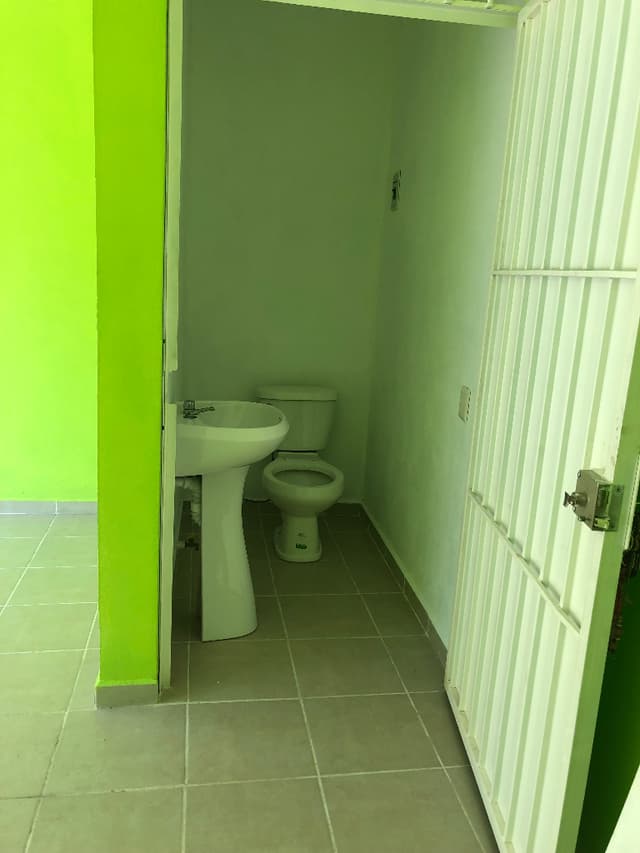 Bodega 20 m² 61bc37b6-adcf-4b34-aa00-cea0bab5814d