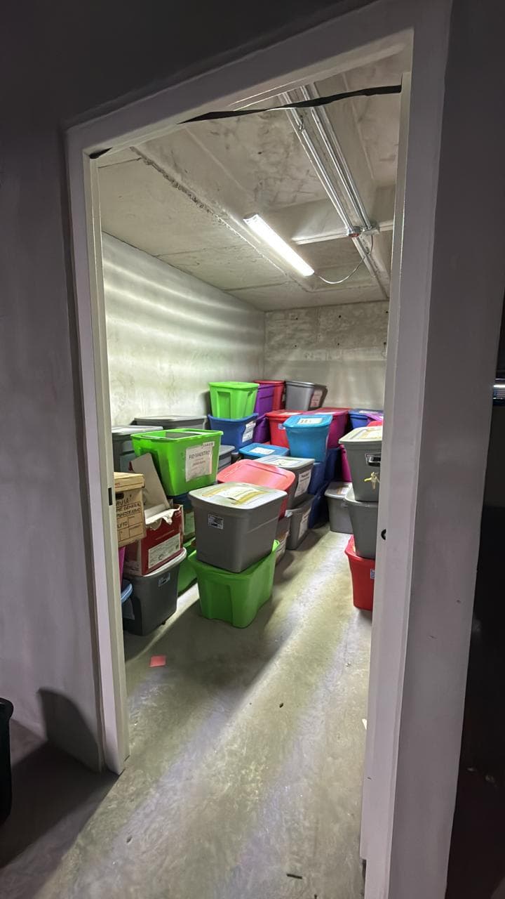 Fotografía real de un Mini-Bodega que puedes rentar con SpotMe) de forma rápida y segura, ubicado en San Pedro Garza García, N.L.. - Foto 2