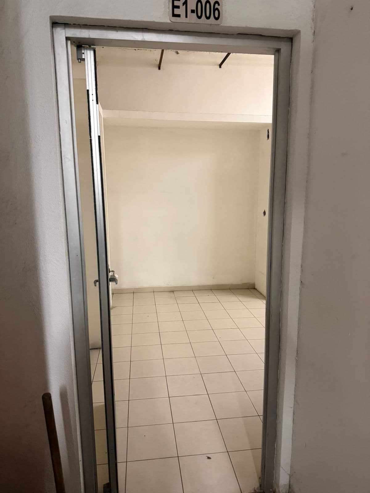 Mini-Bodega 20 m² ecc19782-50d1-4586-a347-b658e26e9539