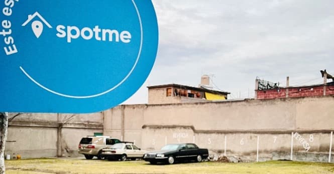 Parking 20 m² 40216ed6-6088-4db1-8fbc-bc176603b137