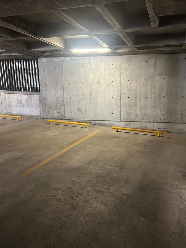 Estacionamiento 13 m² 06f75eea-5a2e-4006-bf47-d4a4d349ad42