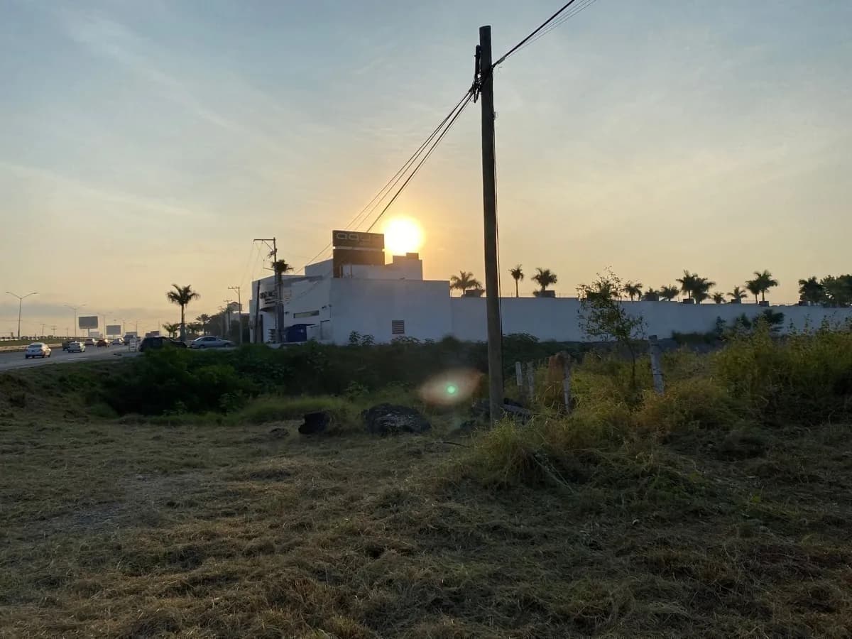 Fotografía real de un Terreno que puedes rentar con SpotMe) de forma rápida y segura, ubicado en Guadalupe, N.L.. - Foto 1