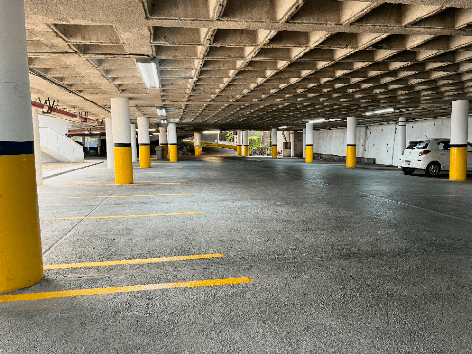 Estacionamiento 13 m² 1d396c4f-1dea-4db3-9352-269d23ccfbce