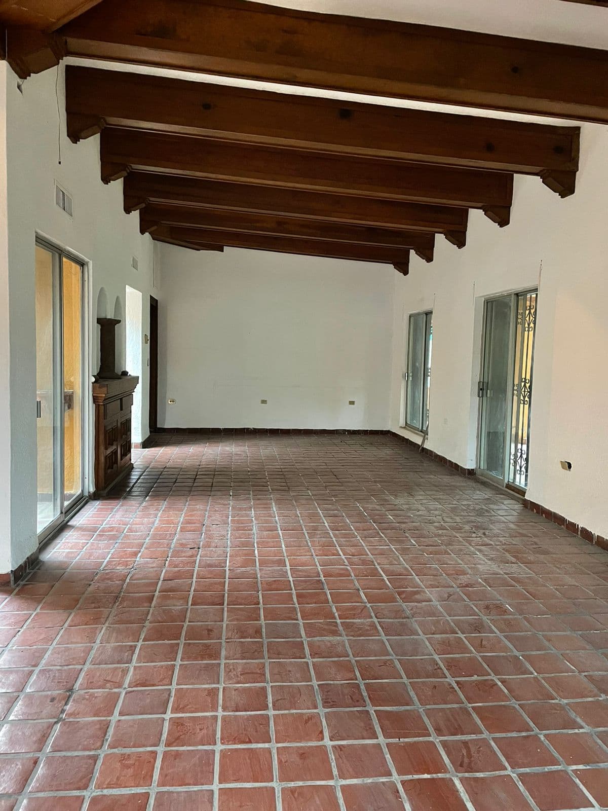 Bodega 28 m² ebac5b68-413b-406a-91f9-d5cd15902523