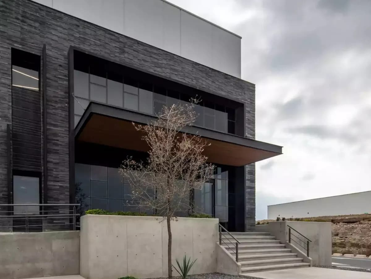 Fotografía real de un Nave Industrial que puedes rentar con SpotMe) de forma rápida y segura, ubicado en Ciudad Santa Catarina, N.L.. - Foto 4