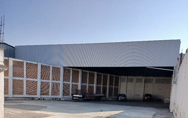 Bodega Industrial 909 m² f77d9038-6d39-45ad-b18a-5cbc37281dbb