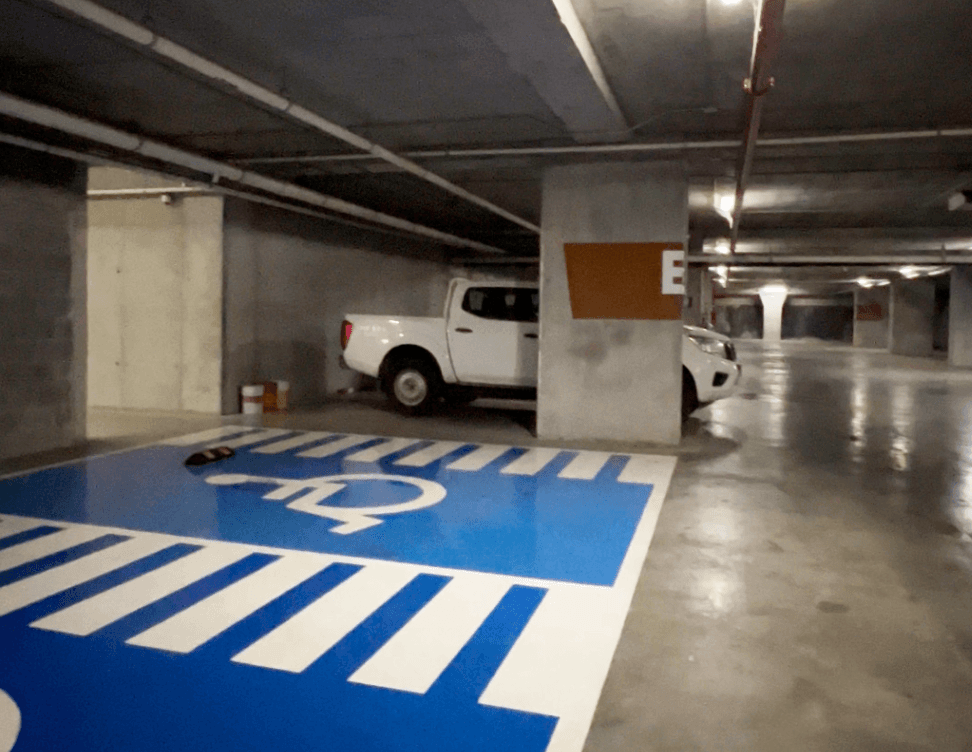 Fotografía real de un Estacionamiento que puedes rentar con SpotMe) de forma rápida y segura, ubicado en Monterrey, N.L.. - Foto 11
