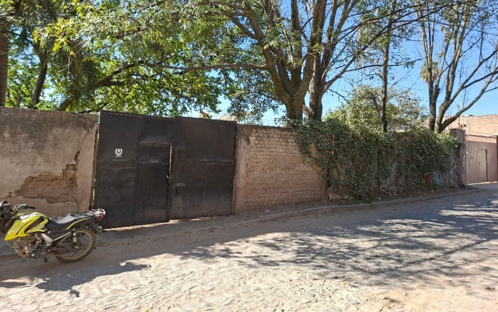 Estacionamiento 15 m² e6bf3904-d1b2-4a64-8ebd-24210e22f85c