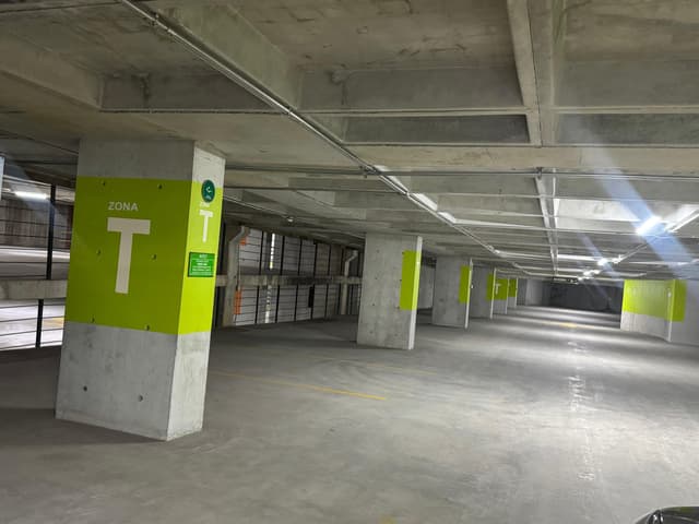 Mini-Bodega 23 m² 8b631792-22a3-4183-9f6f-ca62baead75f