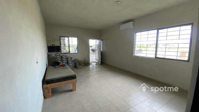 Terreno 3,400 m² 33fb1191-85d3-40cc-ae5d-8b6ebf92e565