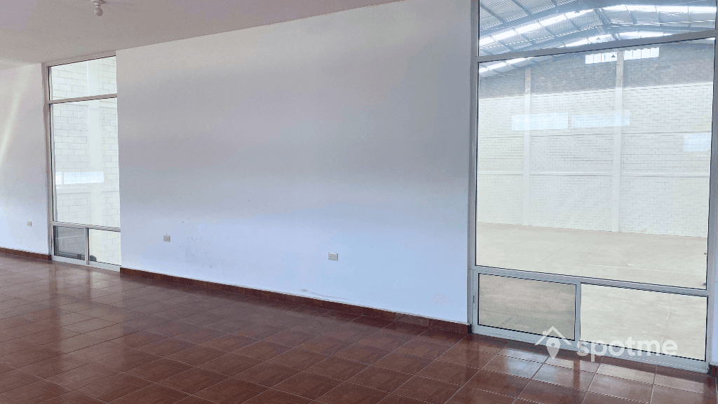 Bodega Comercial 884 m² 110b175a-c459-41ed-84d2-fe7599545c1c