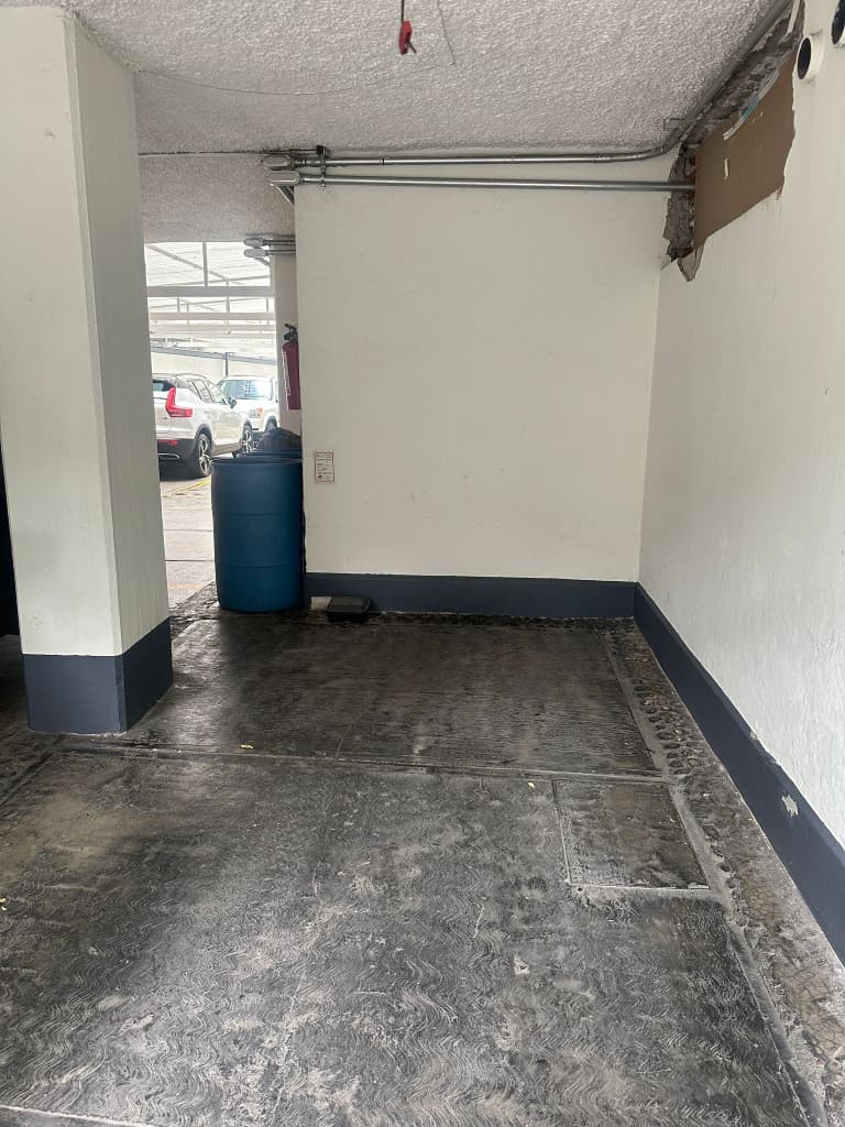 Estacionamiento 13 m² 5dc51ed8-7d1f-4817-a4c3-92aa82e36cee