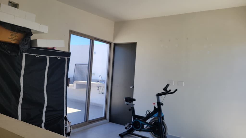 Mini-Bodega 25 m² 7c9848a6-0a14-46cf-a1b0-51815c0c3378