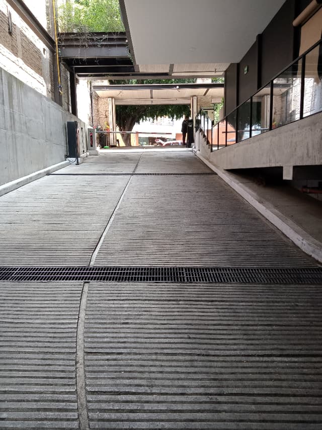 Estacionamiento 13 m² c47953f3-bbae-4715-8f88-9729b66b852b