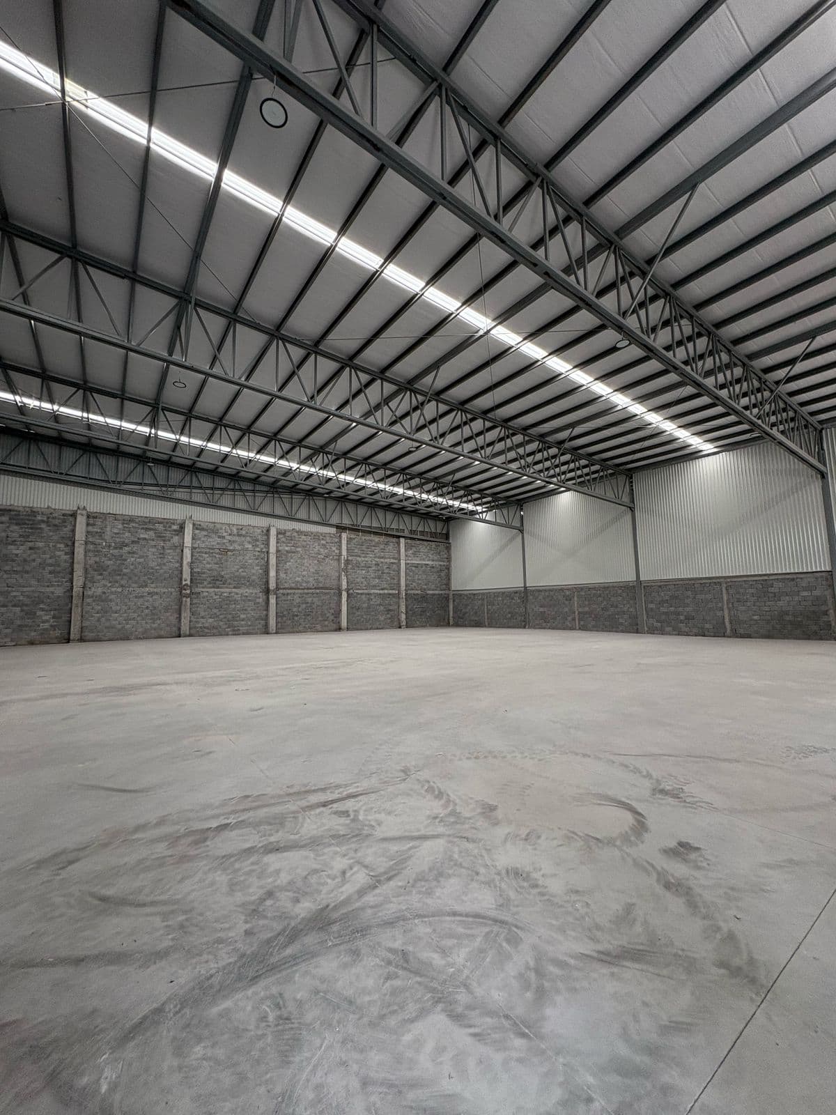 Fotografía real de un Bodega Industrial que puedes rentar con SpotMe) de forma rápida y segura, ubicado en Guadalupe, N.L.. - Foto 5