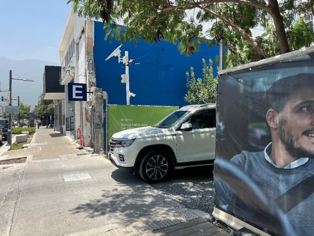 Estacionamiento 13 m² 6453daed-df00-4f64-a3ab-7903b4f6c2e0