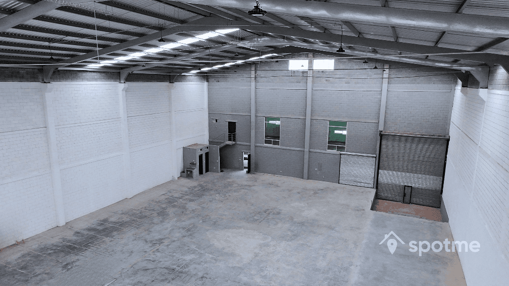 Bodega Comercial 884 m² 110b175a-c459-41ed-84d2-fe7599545c1c