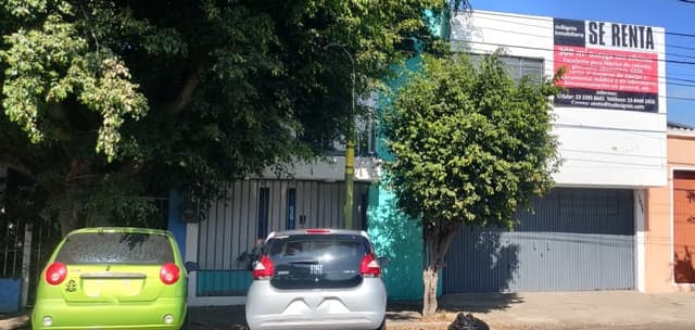 Bodega Comercial 200 m² e6c2e048-a54b-4d1f-911a-3e556ebbcfa6