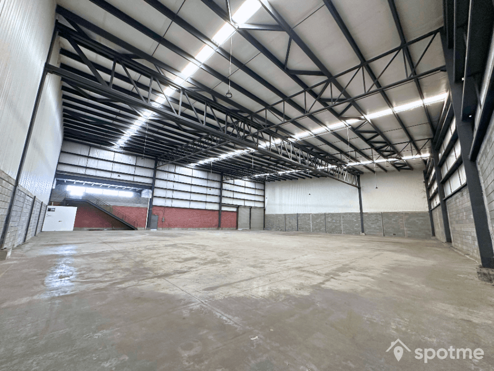 Bodega Industrial 1,238 m² dbbca1fc-322c-4f6e-9516-53be8b9f5b83