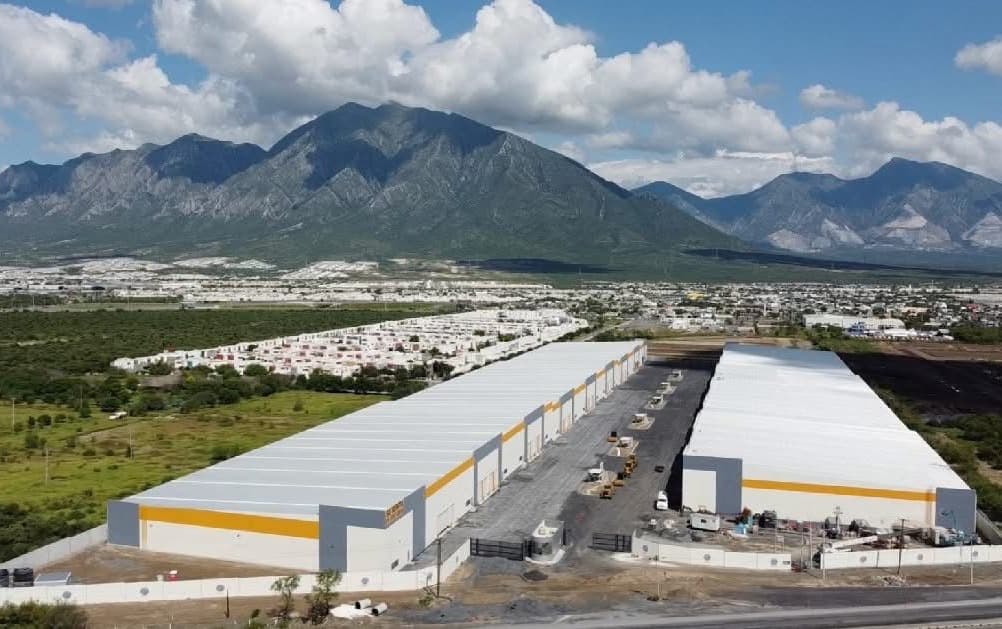 Industrial Warehouse 1,536 m² 91ea47fb-3c2e-4494-abf9-8b9fd73f6903