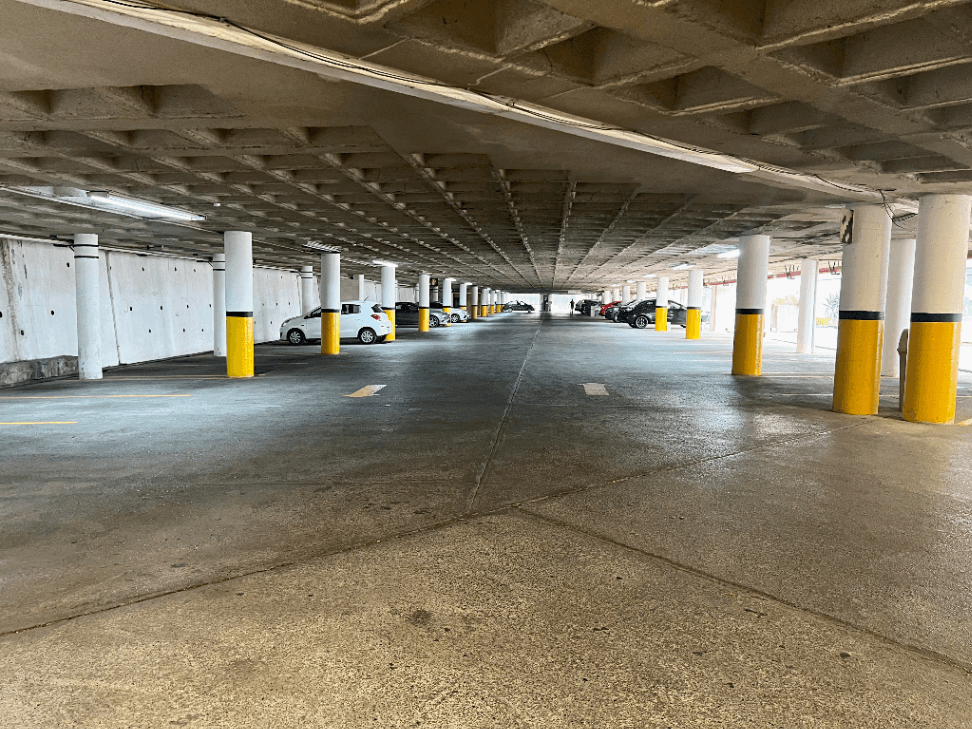 Estacionamiento 13 m² 1d396c4f-1dea-4db3-9352-269d23ccfbce