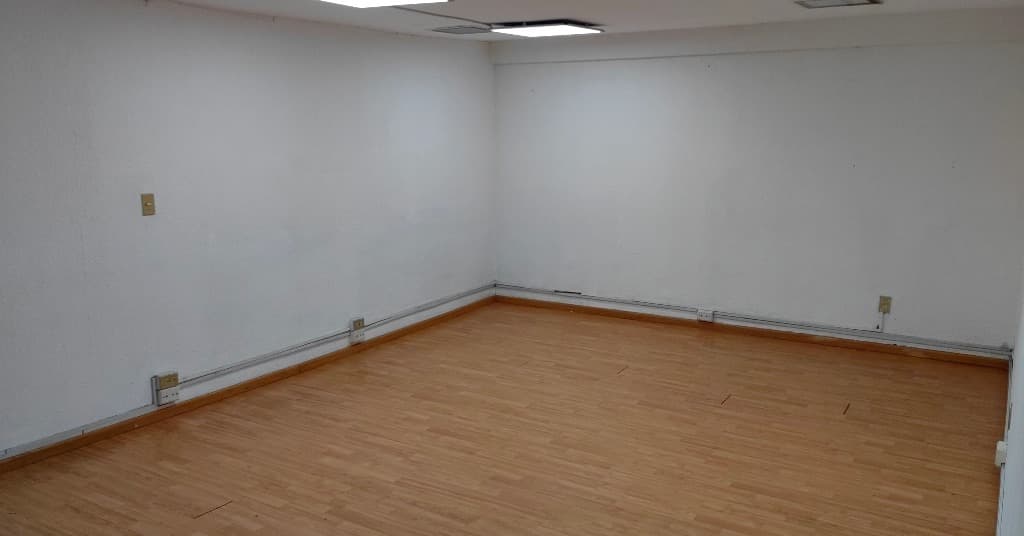 Bodega 48 m² a4010996-d805-44c4-9e31-3ed995001fe8